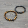 tiger eye bead bracelet